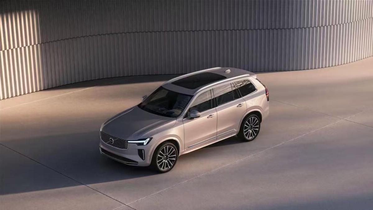 沃尔沃XC90全新上市，“老钱风”居然卖出白菜价！！