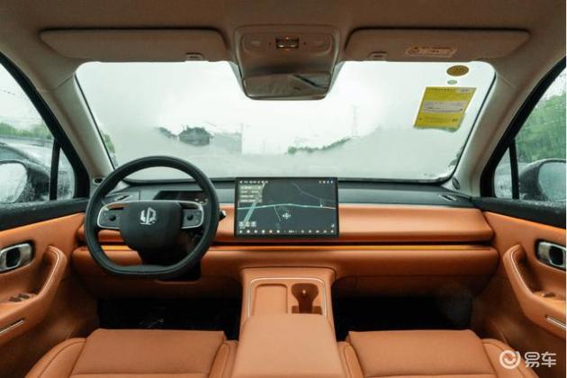 15万买混动SUV:零跑C10对比