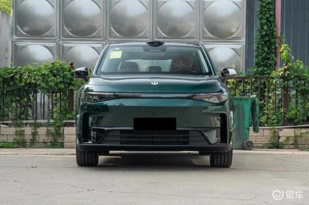 15万买混动SUV:零跑C10对比
