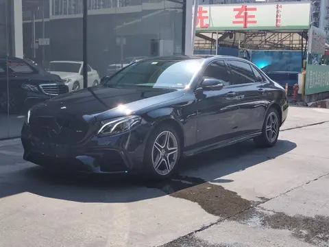一手黑色奔驰E300L,19万多体验行政级舒适