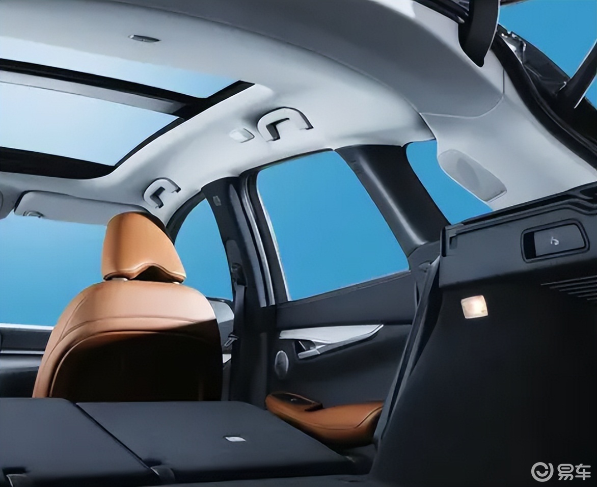 月销仅58台!新款QX50亮相,仅换8英寸小屏