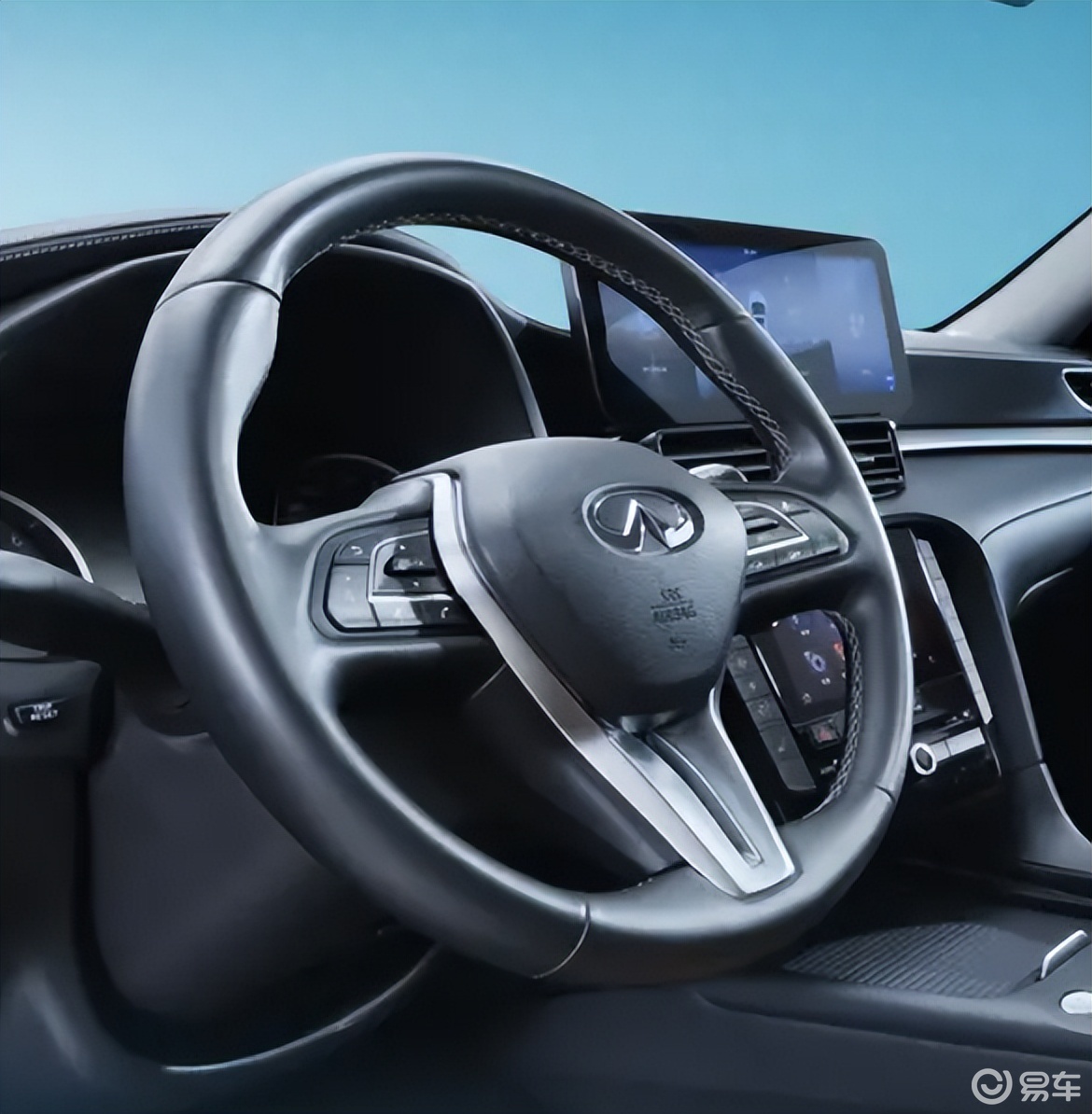 月销仅58台!新款QX50亮相,仅换8英寸小屏