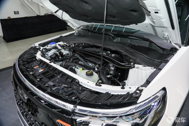 福特探险者昆仑穿越版5座将于11月6日上市 搭载2.3T发动机