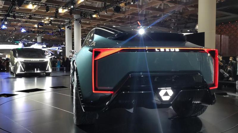 2025东京车展：雷克萨斯LS Coupe概念车亮相