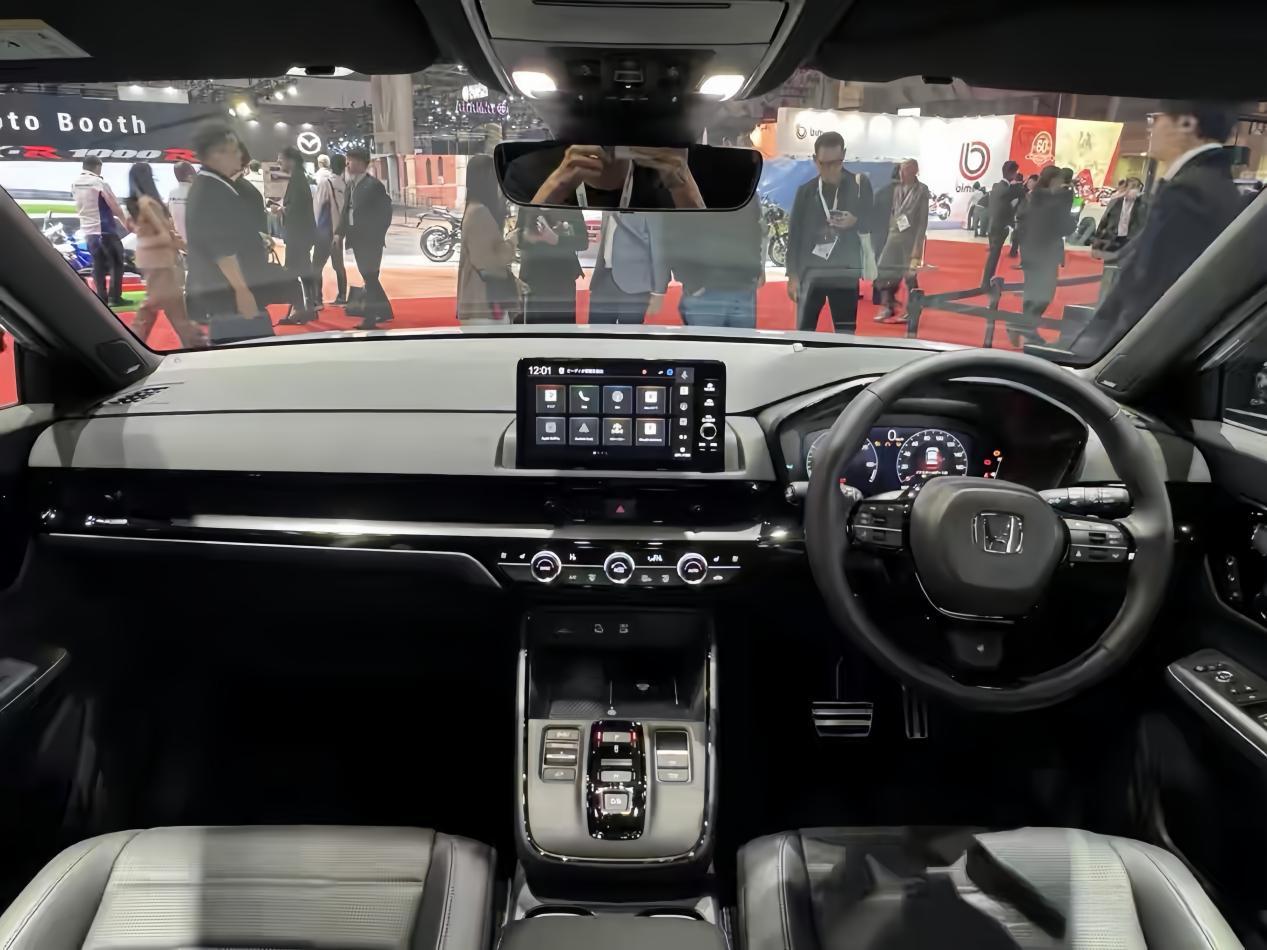 本田 CR-V e:HEV RS 黑色版东京车展实拍