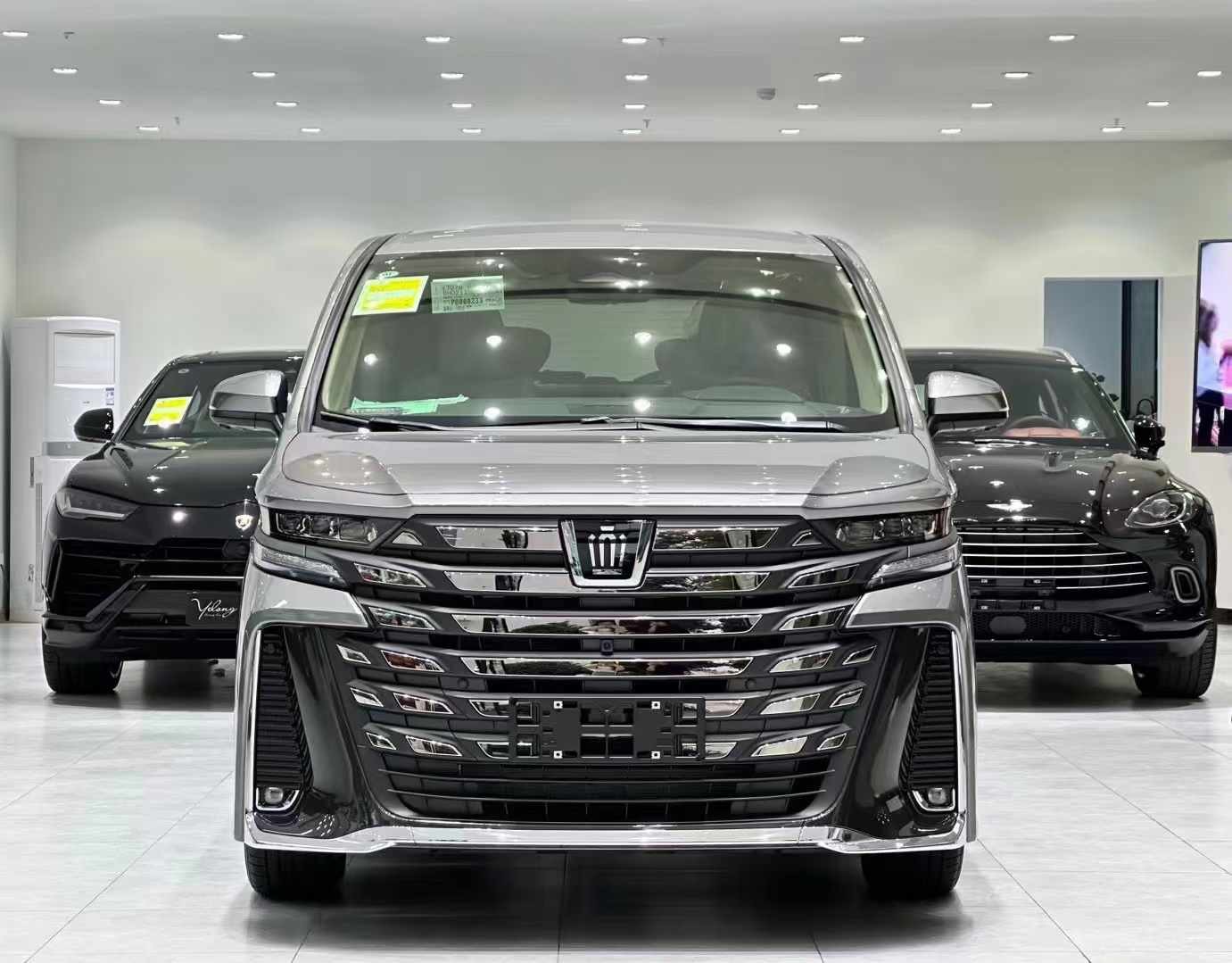 威尔法 全部在售 2025款 2024款 2023款 2021款 2020款 2019款进口威尔法现车报价