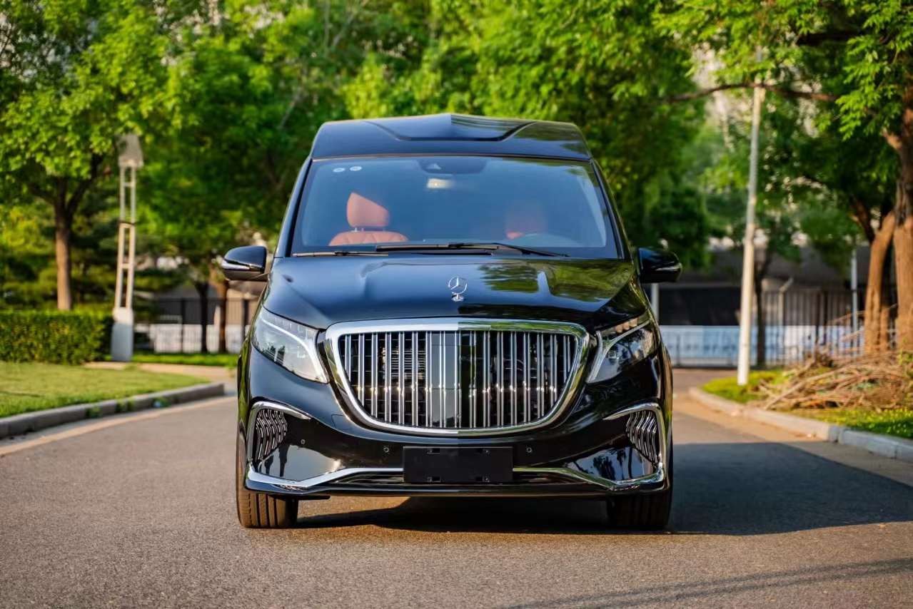 奔驰V级 全部在售 2024款 2022款 2021款 2020款 2018款 2017款奔驰V260报价配置搭载M274发动机 展厅现车充足